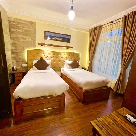 Hotel The Kantipur Pokhara Dış mekan fotoğraf